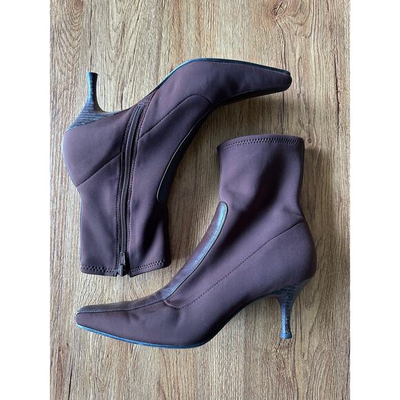 Bandolino Vtg Stlye Brown Kitten Heel Booties Size 7.5 - Picture 2 of 7